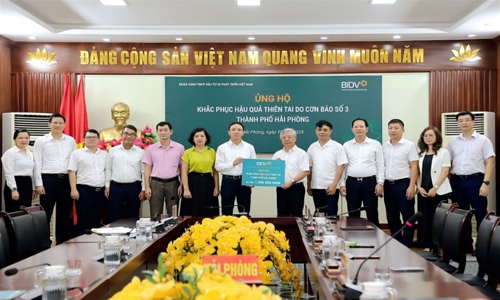 'Ý Đảng- lòng dân' trong lãnh đạo nhiệm vụ chính trị tại Đảng bộ BIDV