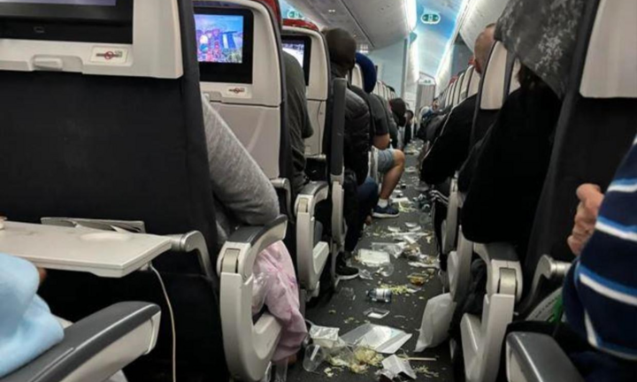 Máy bay Air Canada gặp nhiễu động rơi mạnh, hành khách bị hất tung