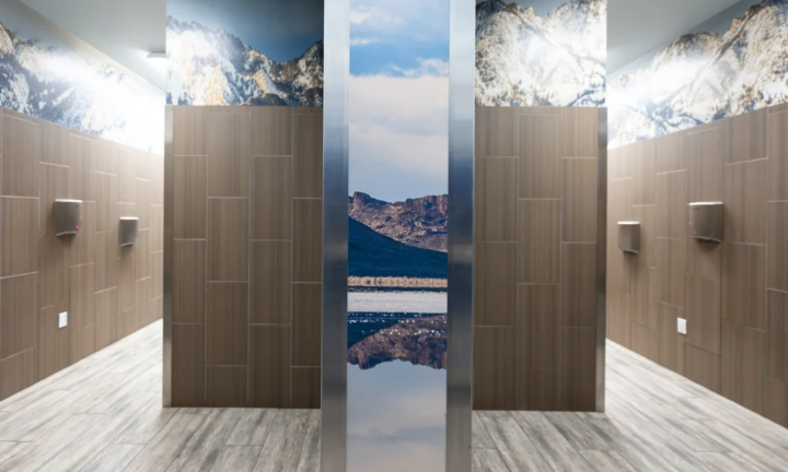 Bên trong 'Nhà vệ sinh công cộng tốt nhất nước Mỹ' năm 2024