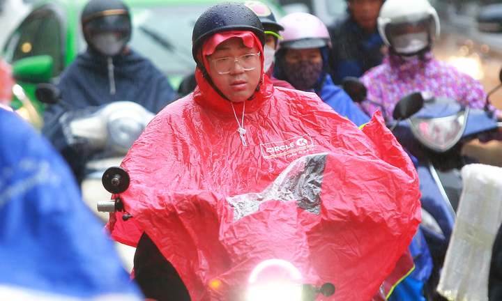 Miền Bắc sắp đón không khí lạnh, miền Trung mưa lớn