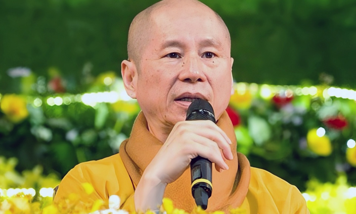 Yêu cầu trường đại học thu bằng cấp của ông Vương Tấn Việt