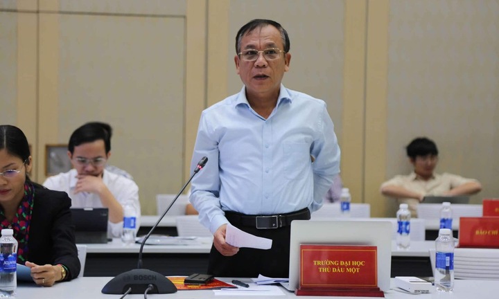 Trường Đại học Thủ Dầu Một sẽ trả lại 37 tỷ đồng thu vượt của sinh viên