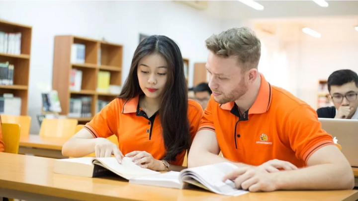 Đào tạo gắn với thực tiễn, 98% sinh viên ĐH FPT Hà Nội tốt nghiệp có việc ngay 