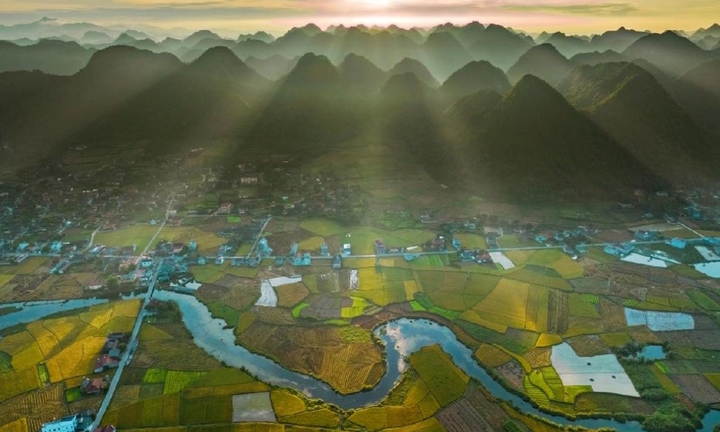 Giải 'Khoảnh khắc vàng' lần thứ 7 tìm kiếm những tác phẩm ảnh báo chí ấn tượng