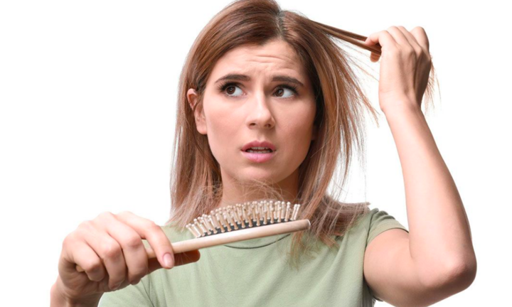 Những thực phẩm khiến tóc gãy rụng
