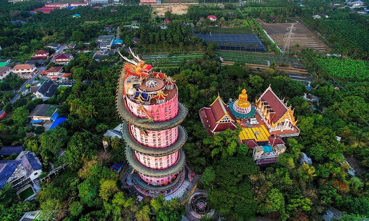 Cận cảnh chùa Rồng độc đáo ở Thái Lan 