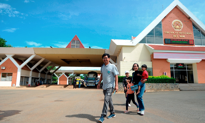 Bước chuyển kinh tế tại các cửa khẩu chiến lược thương mại biên giới Tây Ninh