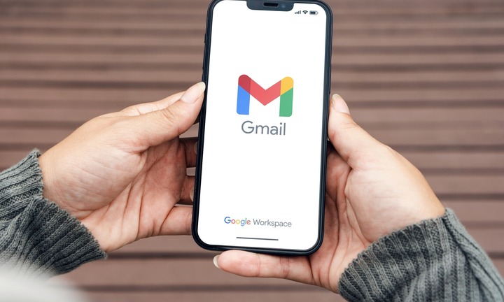 Google社員を装った詐欺師が、Gmailアカウントを盗む目的で不正な電話をかけている。