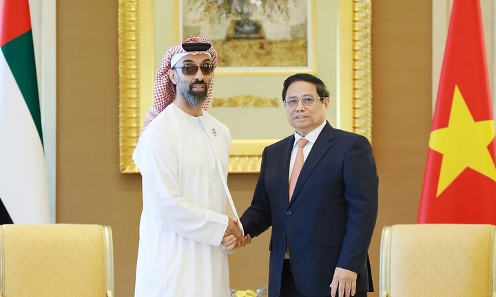 Thủ tướng Phạm Minh Chính tiếp Cố vấn an ninh quốc gia UAE