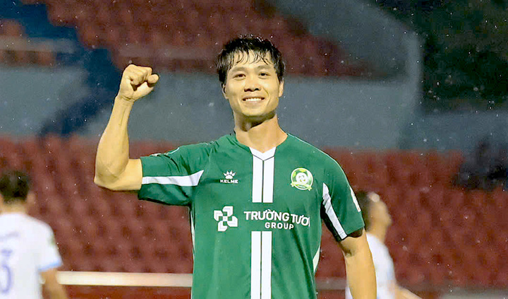 Công Phượng lập cú đúp, Bình Phước thắng trận đầu tiên ở giải hạng Nhất