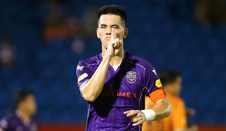 Trực tiếp bóng đá Bình Dương 4-1 HAGL: Minh Khoa tỏa sáng