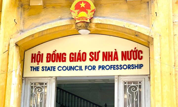 Thêm 15 ứng viên trượt chuẩn chức danh giáo sư, phó giáo sư năm 2024