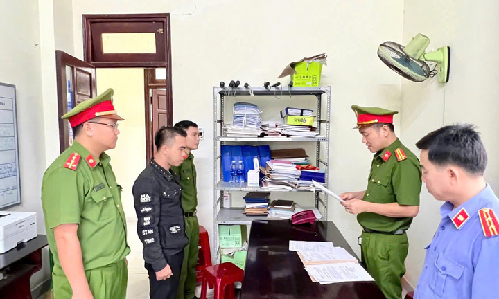 Bắt Phó chỉ huy quân sự xã ở Quảng Nam nhận tiền 'chạy' không khám nghĩa vụ