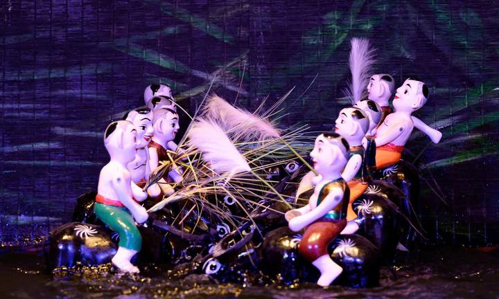 Nhà hát múa rối Thăng Long ra mắt vở diễn 'Hoàng đế cờ lau'