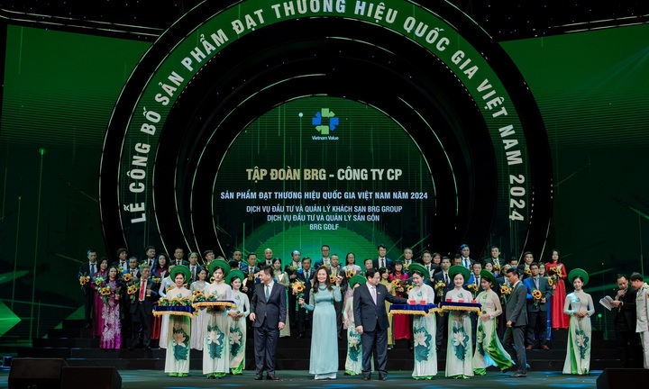 Tập đoàn BRG tiếp tục được vinh danh Thương hiệu Quốc gia Việt Nam