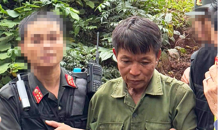 Bắt nghi phạm giết người sau 30 giờ lẩn trốn trên rừng
