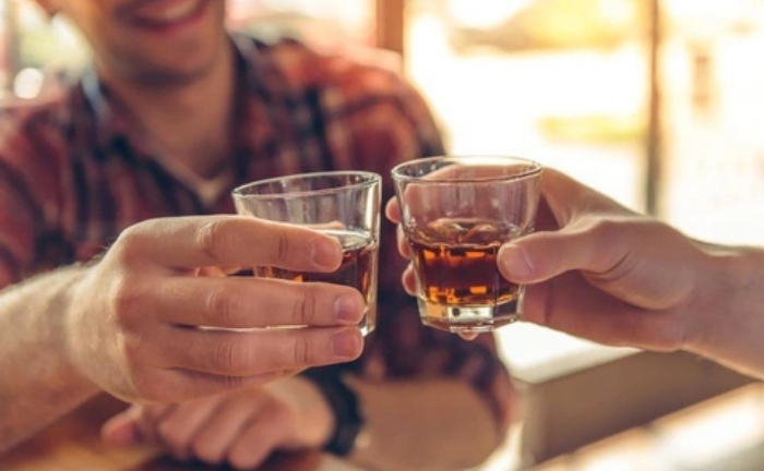 Bí quyết uống rượu ít gây hại cho cơ thể