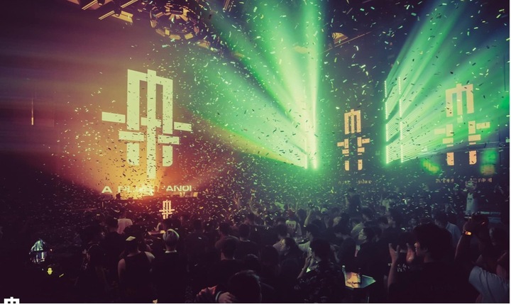 Khi sắc thái dân gian hoà cùng âm nhạc điện tử