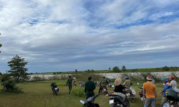 Lật xuồng giữa hồ, hai vợ chồng ở Đắk Lắk tử vong