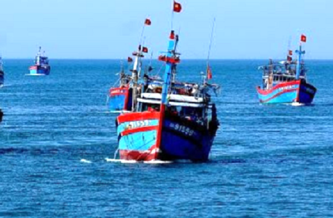 Lái tàu vượt ranh giới đánh bắt trái phép, thuyền trưởng bị phạt 125 triệu đồng