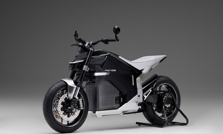 Hé lộ mẫu mô tô thể thao chạy điện mới của Honda