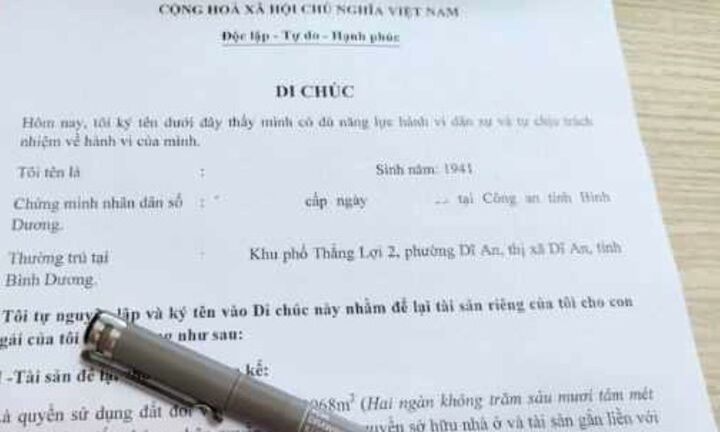 Cha mẹ có được ủy quyền cho con lập di chúc thay?