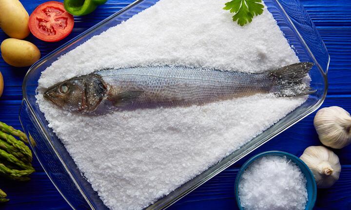 Mẹo giữ cá tươi vài ngày không cần tủ lạnh