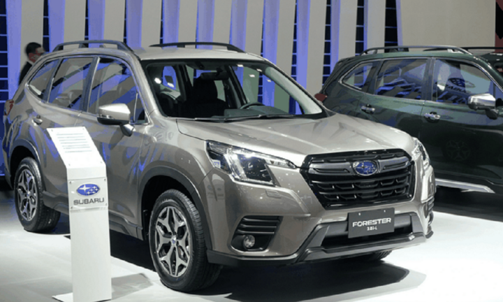 Nhiều hãng xe chạy đua giảm giá trong tháng 11