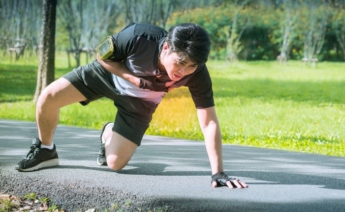 Ai dễ bị đột quỵ khi chơi thể thao?