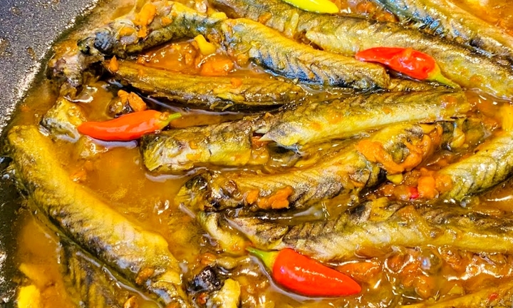 Cách làm cá kèo kho nghệ cực đơn giản