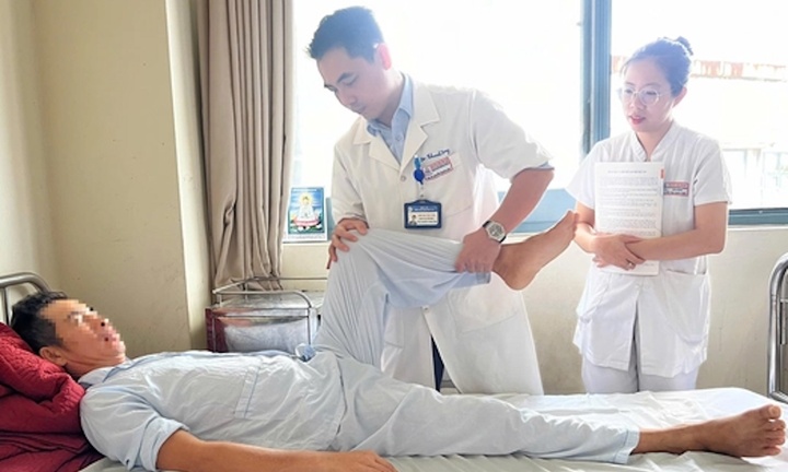 Sốt cao không dứt, người đàn ông đi khám phát hiện mắc bệnh Whitmore