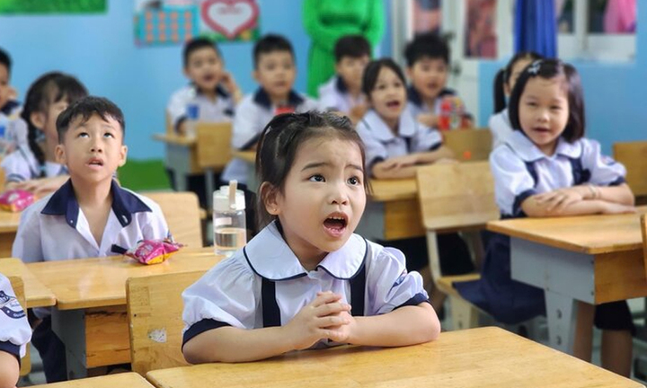 Trẻ vào lớp 1 các trường tư 'hot' ở Hà Nội phải làm bài kiểm tra, phỏng vấn