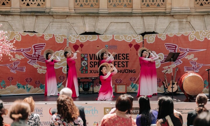 Doanh nghiệp Việt tiếp cận thị trường Úc qua lễ hội văn hoá Xuân quê hương 2025