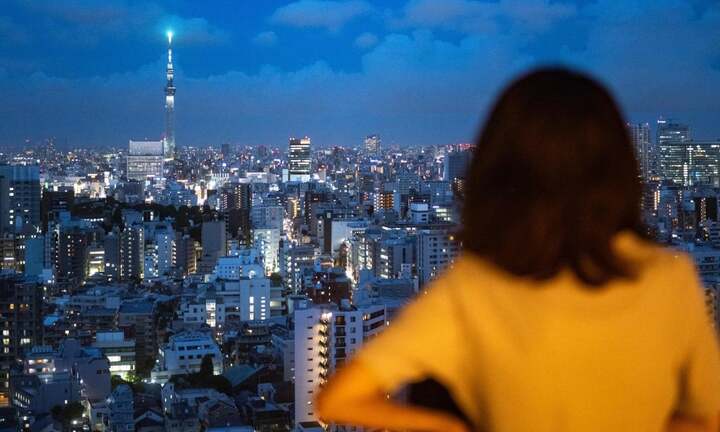 Kinh tế suy thoái, người trẻ Nhật tìm đến mại dâm để kiếm sống