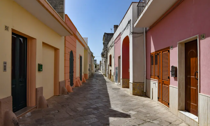 Những quốc gia trao thưởng cả tỷ đồng cho người nước ngoài đến sinh sống