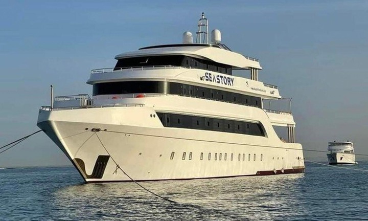 Du thuyền chở 45 người bị chìm tại Ai Cập