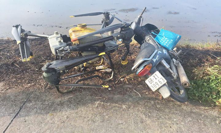 Điều khiển máy bay không người lái phun thuốc, gây tai nạn chết người