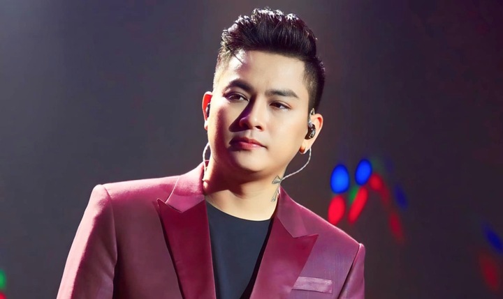 Được cha nuôi Hoài Linh đặt nghệ danh nhưng Hoài Lâm từng nhiều lần đổi