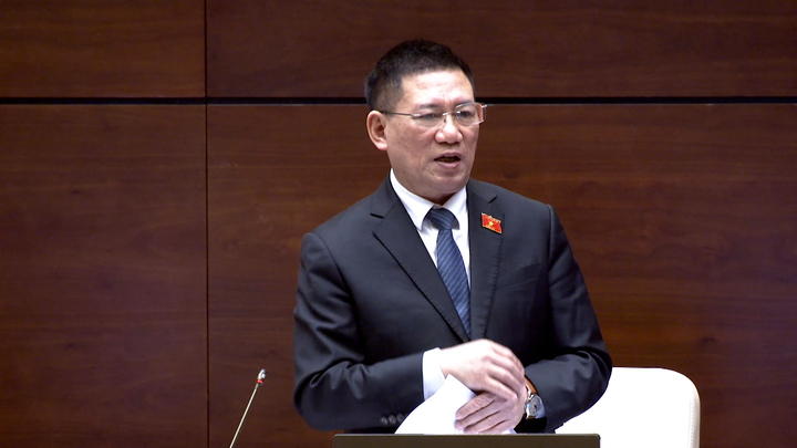 PTT Hồ Đức Phớc: Nếu Quốc hội đồng ý, sẽ áp thuế 10% tất cả loại hình báo chí