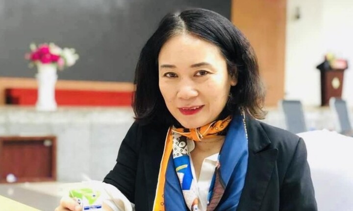 Nhà báo Tạ Bích Loan nghỉ hưu