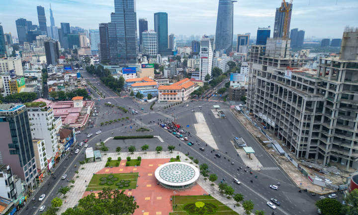 Cận cảnh ga ngầm lớn nhất Metro 1 TP.HCM trước ngày vận hành thương mại