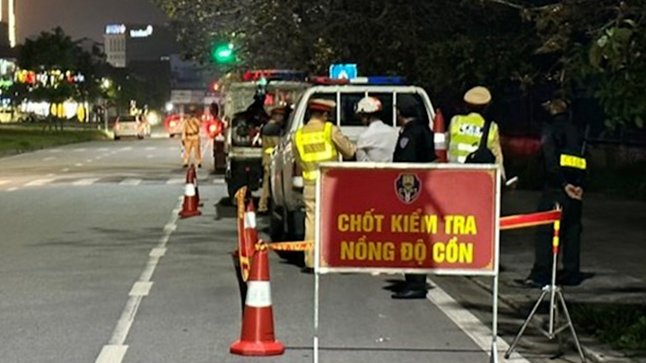  Cảnh sát giao thông sẽ không được lập chốt khuất tầm nhìn từ 1/1/2025 