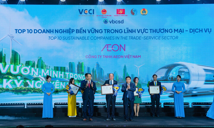 AEON vào Top 3 Doanh nghiệp Bền vững ngành Thương mại - Dịch vụ