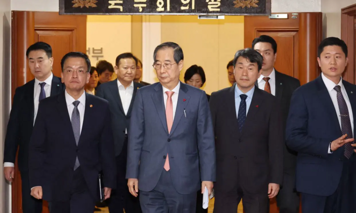 Loạt Bộ trưởng Hàn Quốc muốn từ chức 