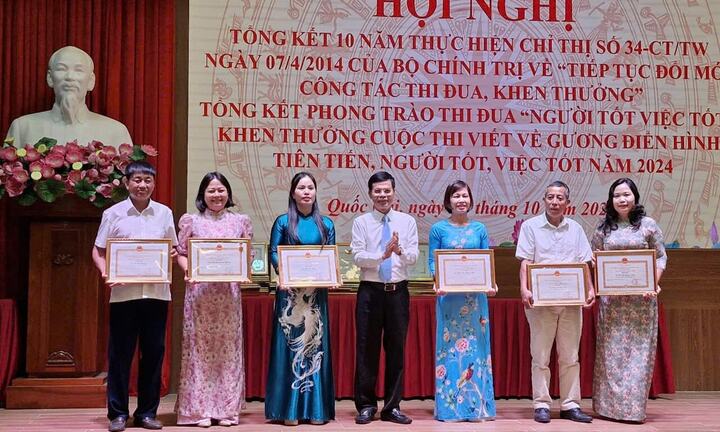 Hà Nội tặng danh hiệu 'Người tốt, việc tốt' cho 25 cá nhân