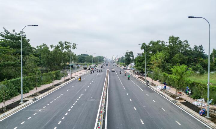 Diện mạo mới đường kết nối sân bay Tân Sơn Nhất trước ngày thông xe