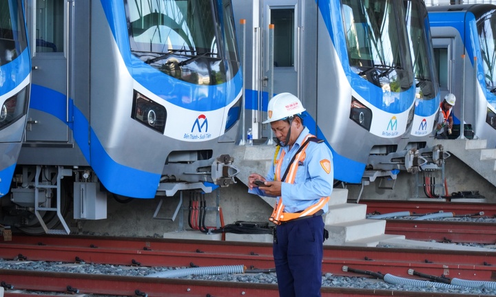Những điều cần biết khi đi tàu Metro TP.HCM