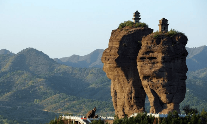 Tòa tháp đôi bí ẩn nhất Trung Quốc