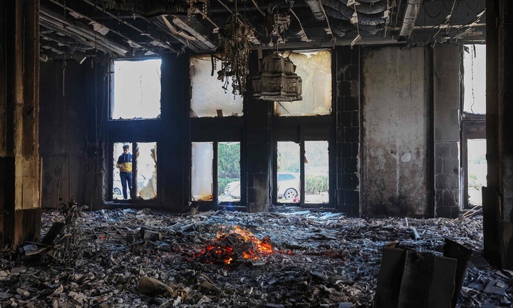 Dinh tổng thống Syria tan hoang sau 24 giờ chuyển giao quyền lực