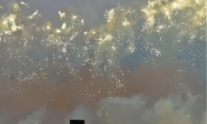 600 chiếc UAV rơi lả tả khi trình diễn ở Trung Quốc